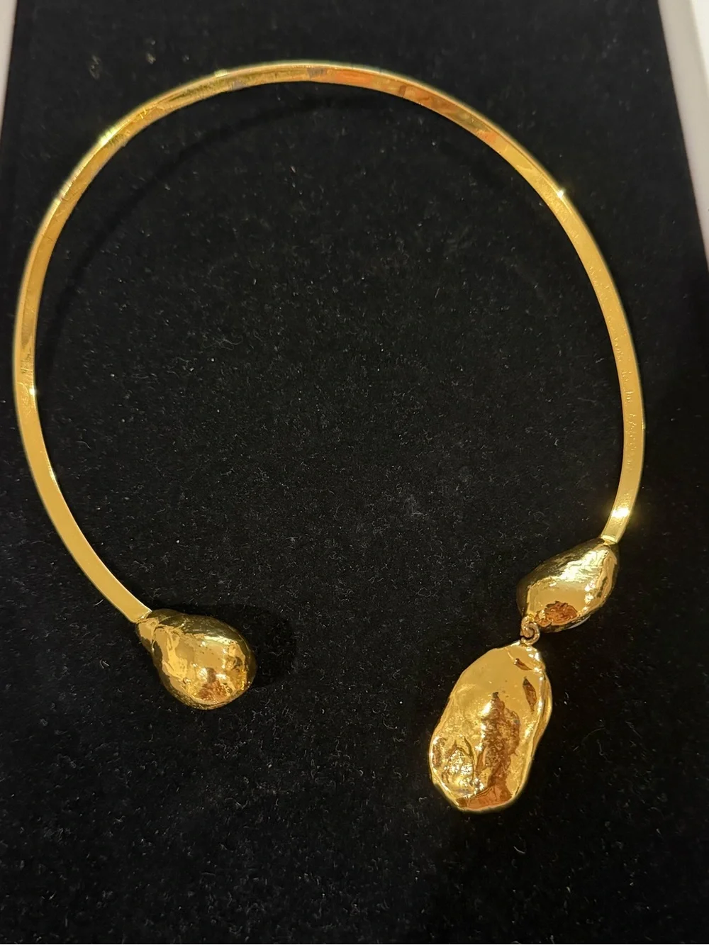 Gold Collar Necklace with Baroque Pearl Drops - Women Jewelry